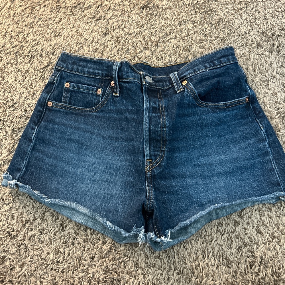 501 levi’s booty jorts